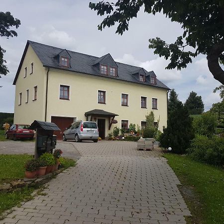 Strasse Des Friedens Apartment Hilmersdorf Luaran gambar