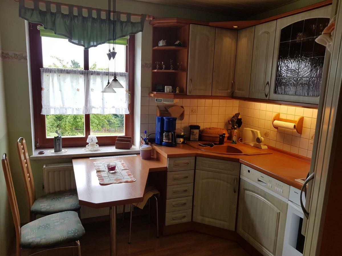 Strasse Des Friedens Apartment Hilmersdorf Luaran gambar