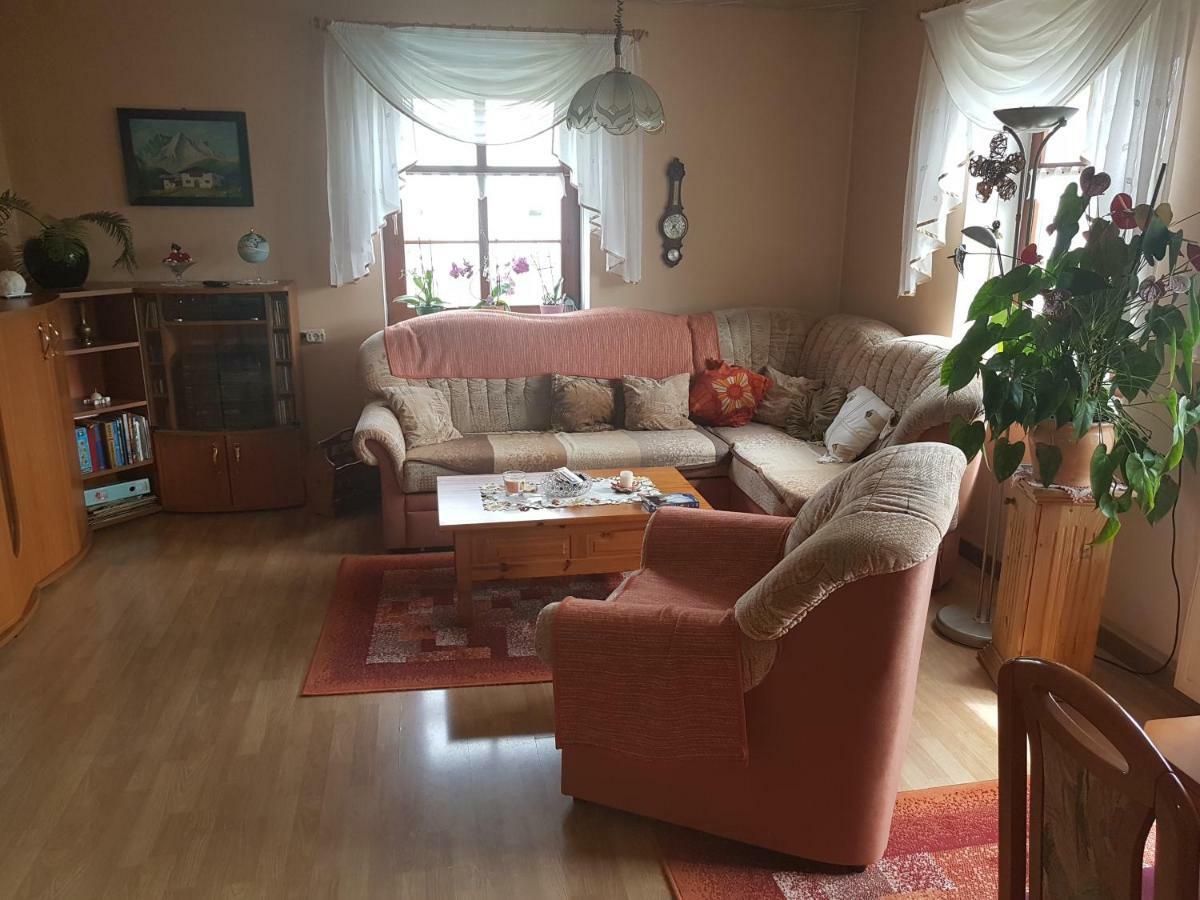 Strasse Des Friedens Apartment Hilmersdorf Luaran gambar